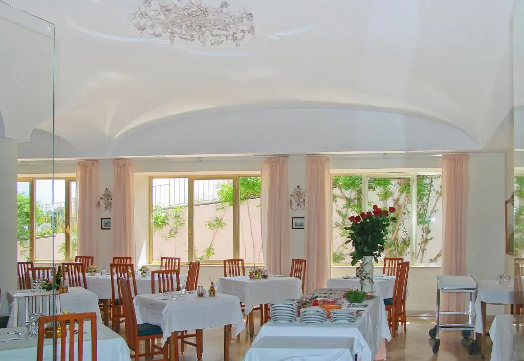 Restaurant, Hotel Internazionale, Naples