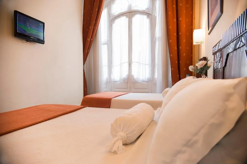 DOUBLE WITH BALCONY Room, Aliados, Porto