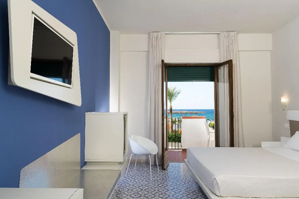 DOUBLE SINGLE USE SUPERIOR Room, Saracen Sands Hotel & Congress Centre, Palermo