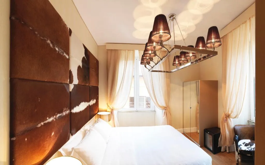 DOUBLE STANDARD Room, LE REVE DE NAIM Roma, Rome