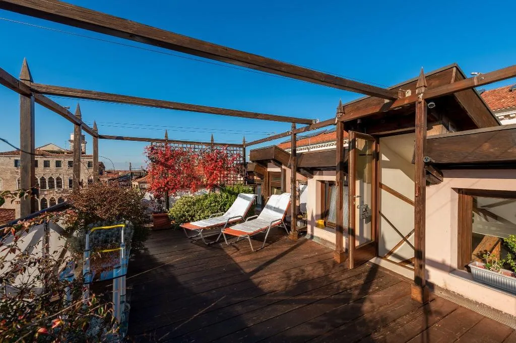 Terrace, Ca Pisani, Venice