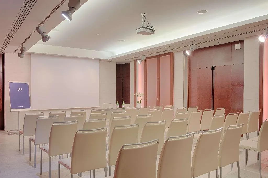 Conferences, NH Palermo, Palermo