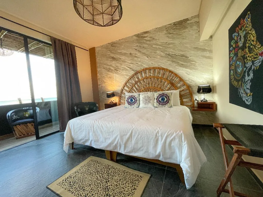 DOUBLE DELUXE ONE BED Room, Akuazul Resorts Only Adults, Cancun Area
