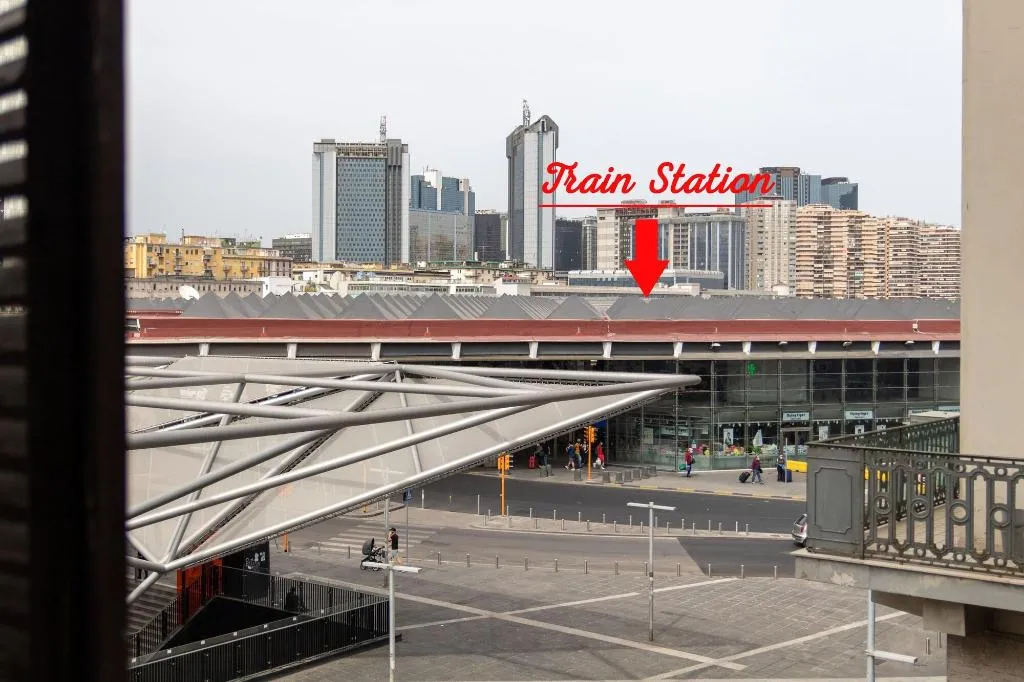 General view, New Gallery, Naples