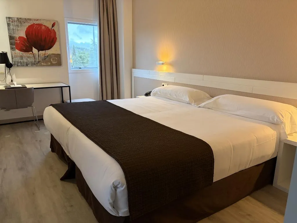 DOUBLE STANDARD Room, Amura Alcobendas, Madrid