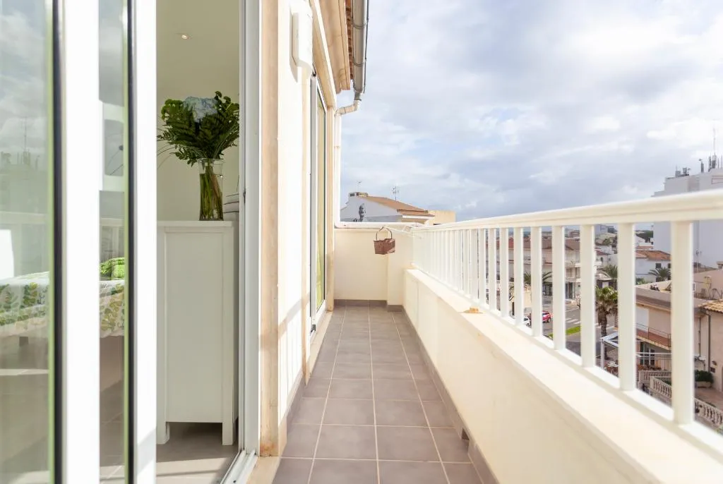 APARTMENT SEA VIEW TWO BEDROOMS Room, Yourhouse Monges, Majorca