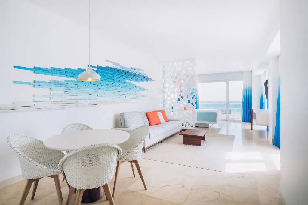 JUNIOR SUITE OCEAN FRONT Room, Iberostar Selection Coral Cancun All Inclusive, Cancun Area