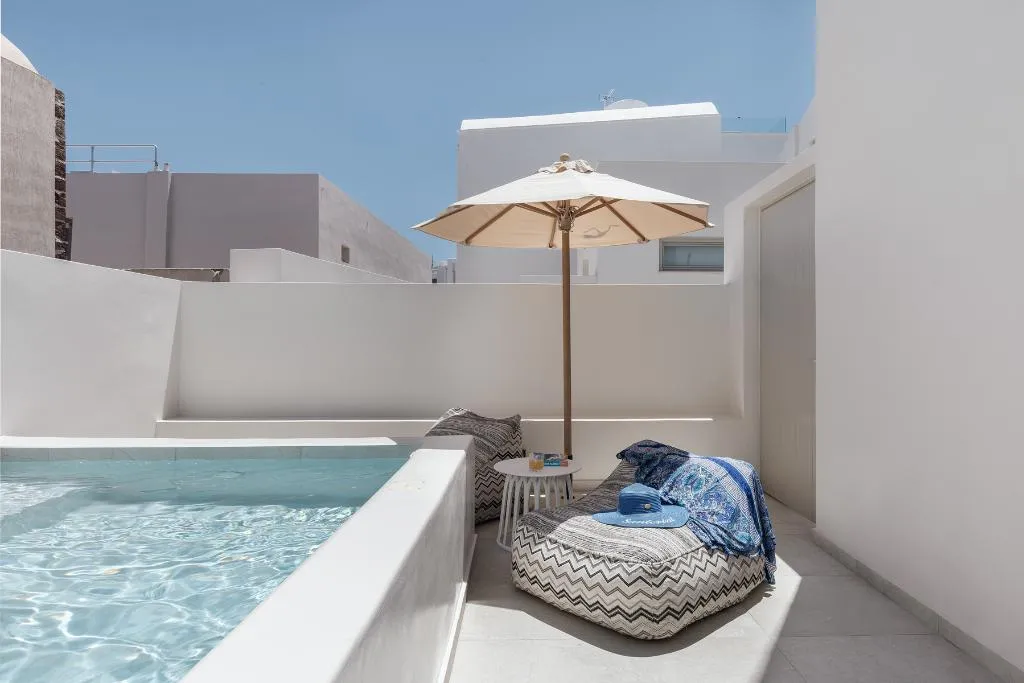Double or Twin ONE BEDROOM ONE BATHROOM Room, La Madeleine Oia, Santorini