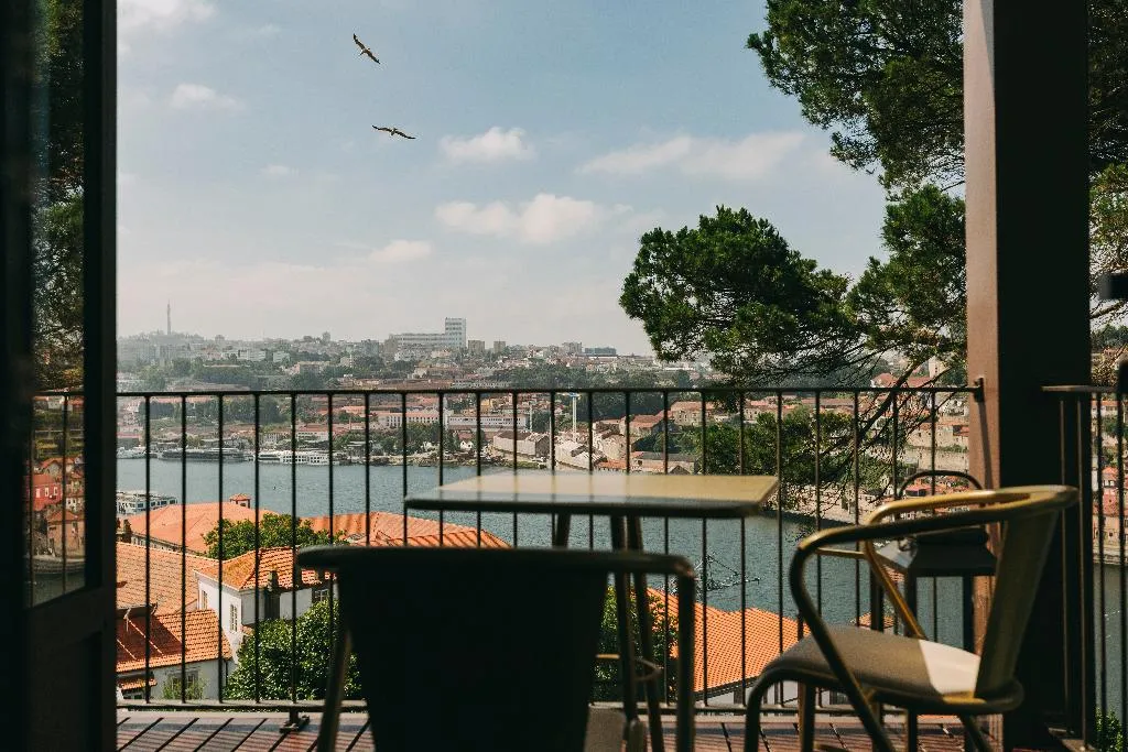 DOUBLE EXECUTIVE Room, Torel Avantgarde, Porto
