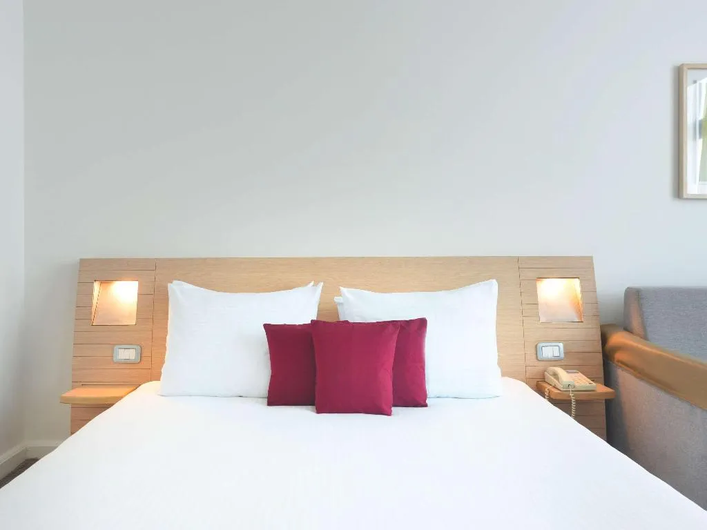 DOUBLE SUPERIOR CITY VIEW Room, Novotel Cairo El Borg, Cairo
