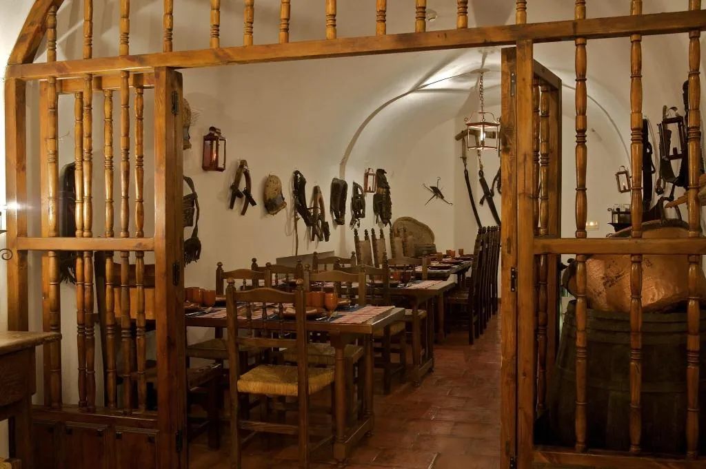 Sports and Entertainment, Parador de Chinchon, Madrid