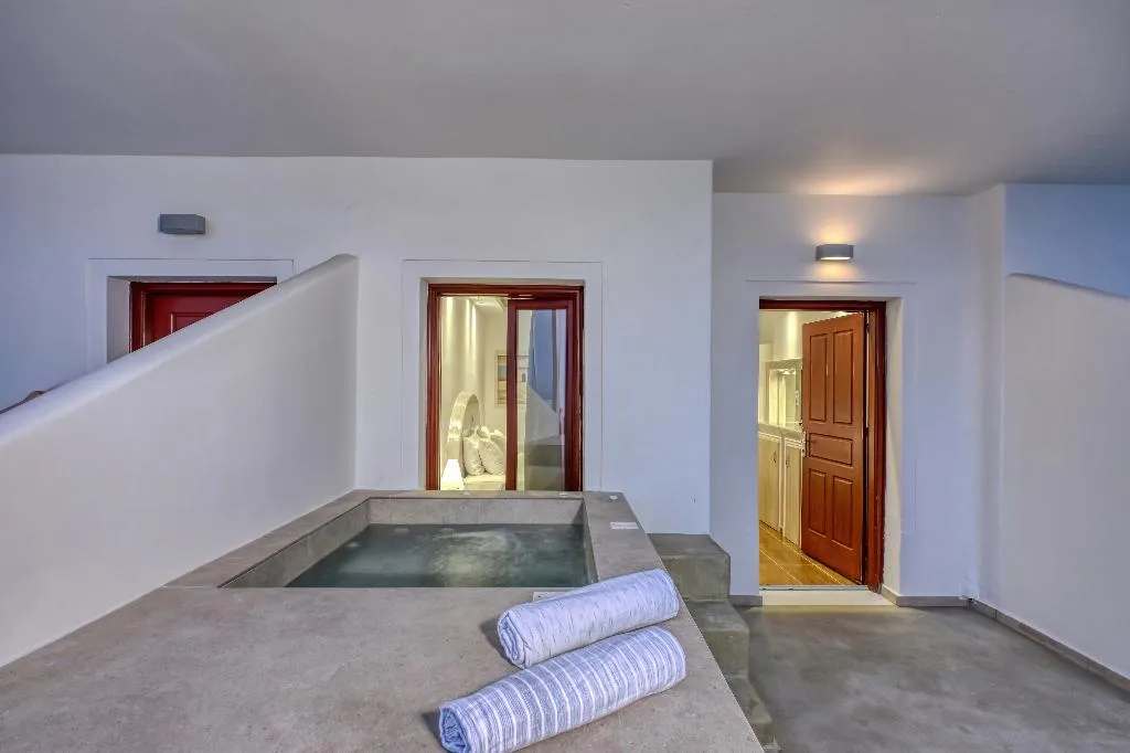 SUITE SUPERIOR Room, splendour hotel and suites, Santorini