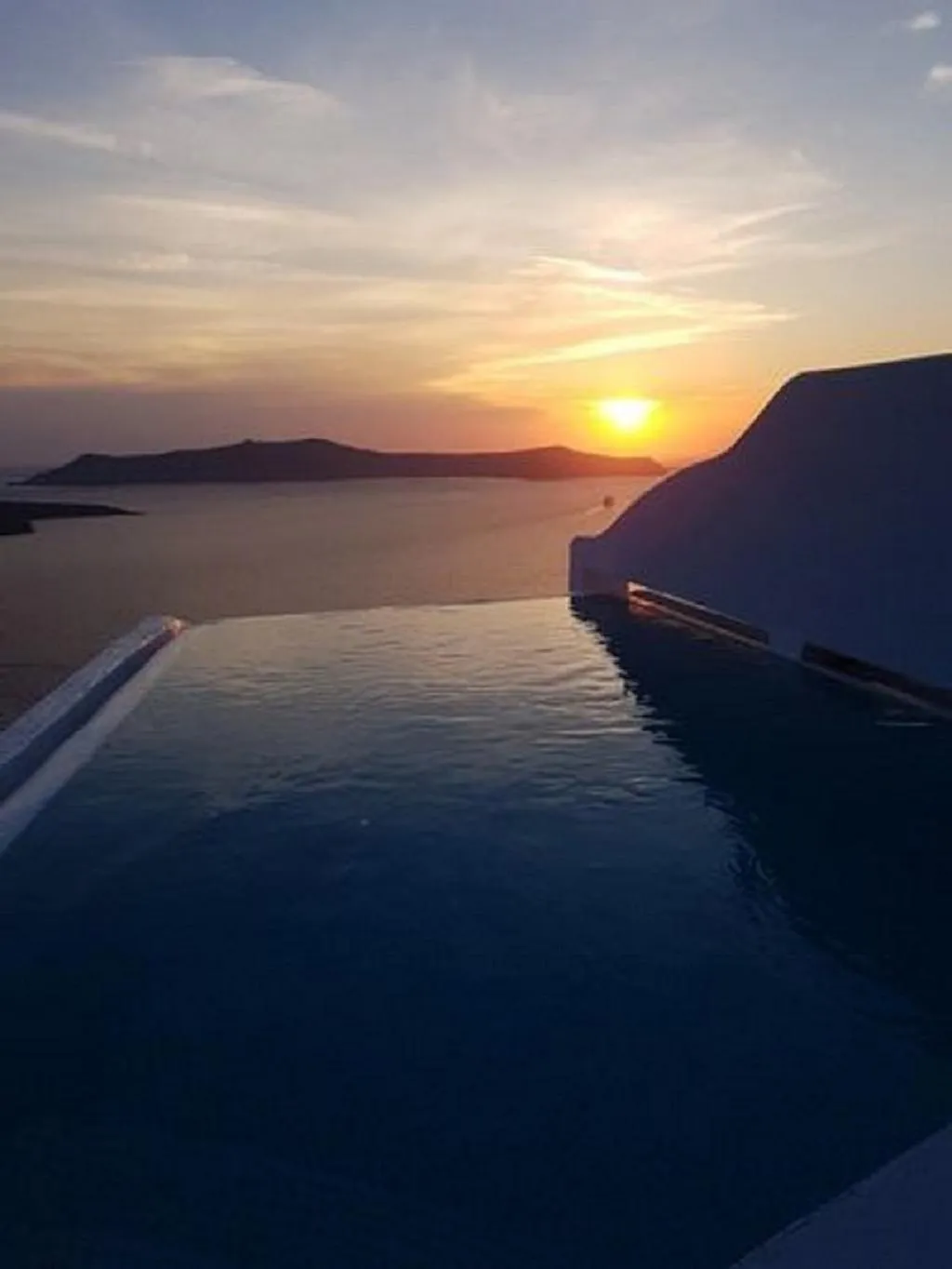 SUITE STANDARD Room, Adamant Suites, Santorini