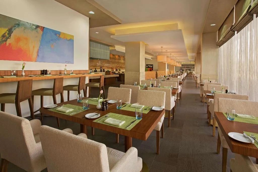 Restaurant, DoubleTree by Hilton Hotel & Residences Dubai Al B, Dubai