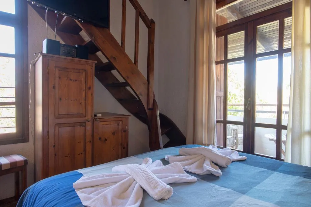 FAMILY ROOM ONE BEDROOM Room, Proimos Maisonnettes, Crete