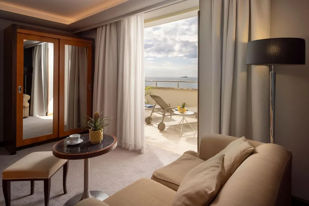 JUNIOR SUITE WITH BALCONY Room, Hotel More, Dubrovnik