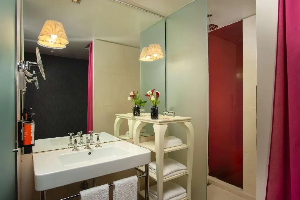 DOUBLE PREMIUM Room, nhow Milano, Milan
