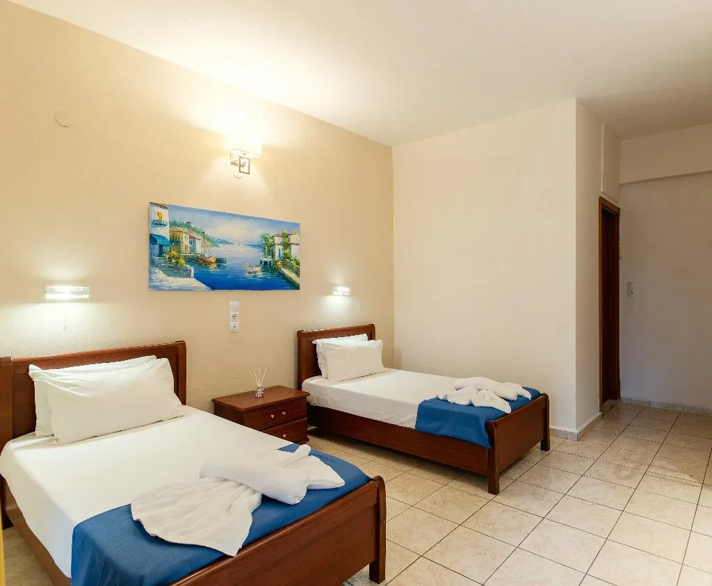 TRIPLE STANDARD Room, Malia Despina Apartments, Crete