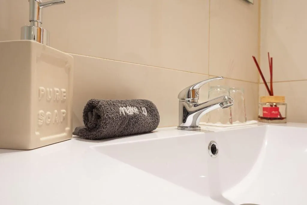 Room, Oporto Stories Apartments - Santa Catarina, 219, Porto