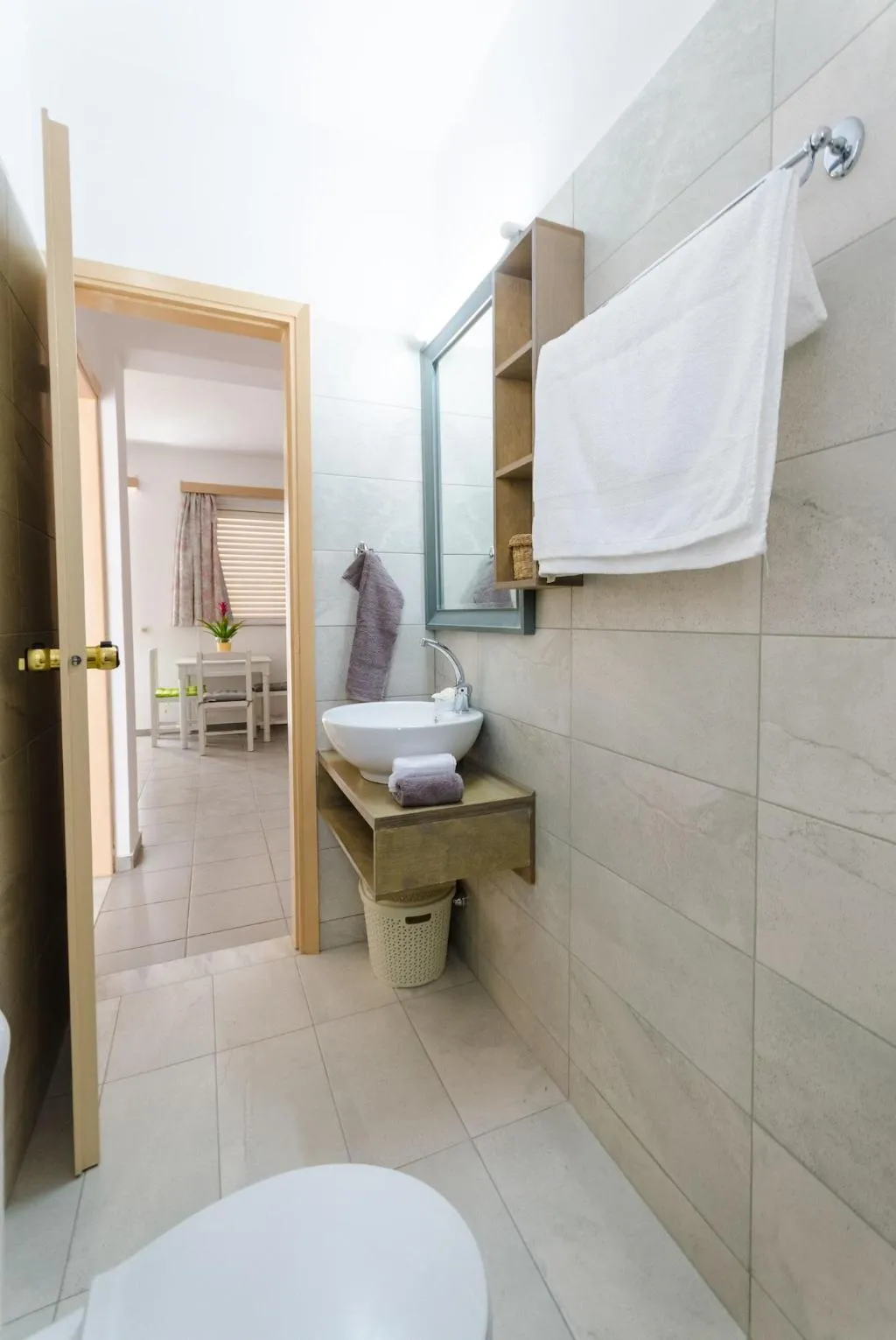 Room, Happiness Apartments, Crete