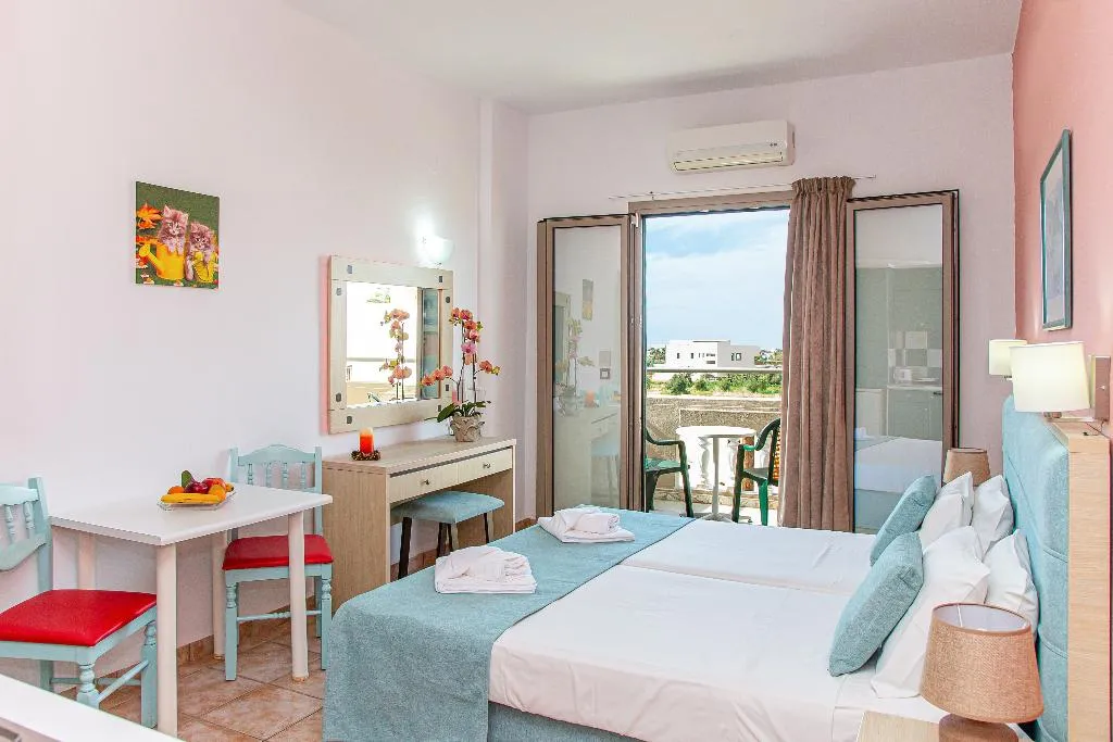 STUDIO CAPACITY 2 Room, Theoni Apartments, Crete