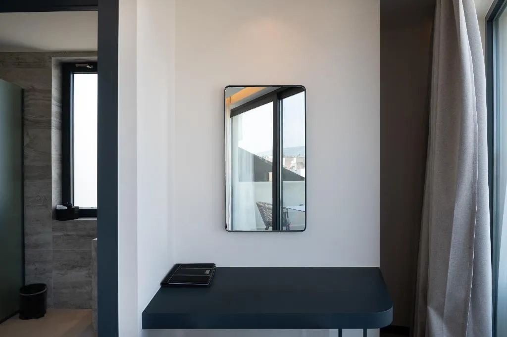 SUITE EXECUTIVE Room, Nema Hotel Athens, Athens