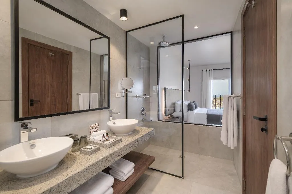 SUITE PENTHOUSE WITH VIEWS Room, Serry Beach Resort, Red Sea Riviera