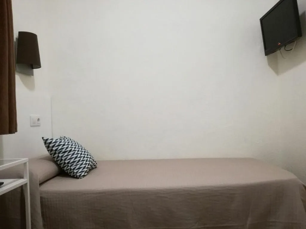 Room, Hostal Lesseps, Barcelona