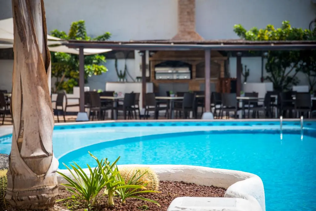Pool, Vigilia Park, La Gomera