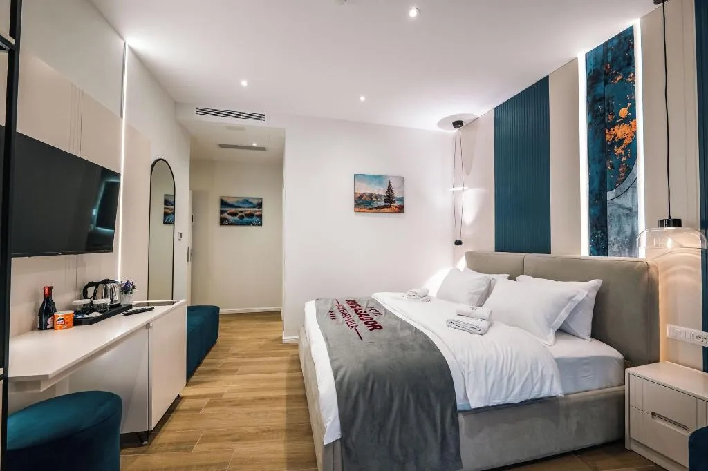 Room, Ambasador Hotel, Durres