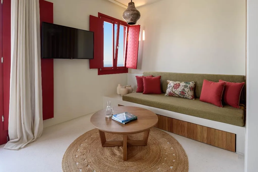 SUITE DELUXE Room, Potnia Theron Suites, Santorini