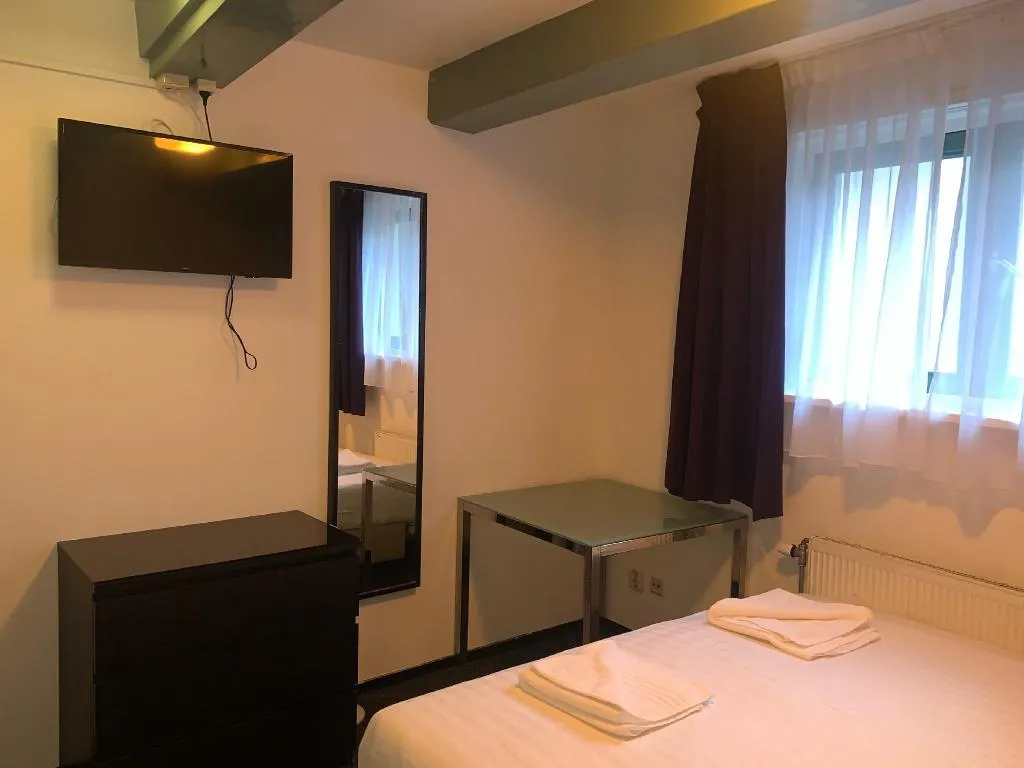 Room, Rembrandt Square Hotel, Amsterdam
