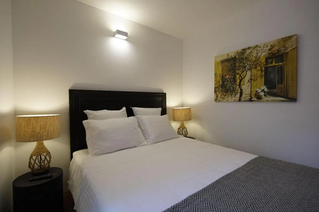 Room, Alma Moura Residences, Lisbon
