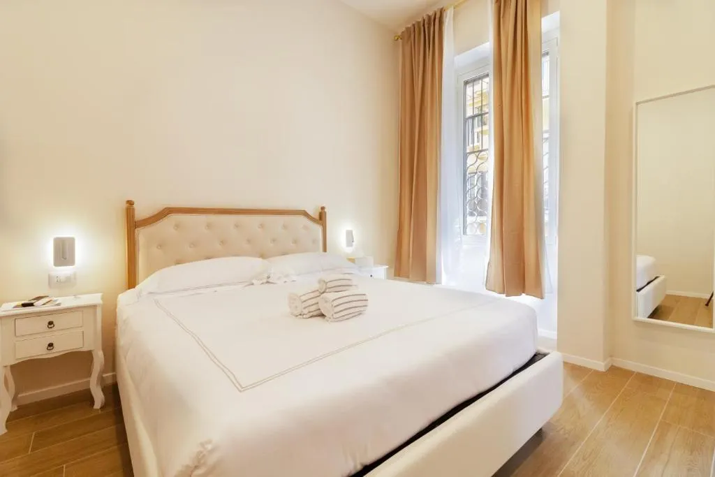 DOUBLE STANDARD Room, Hotel Domus Rome, Rome