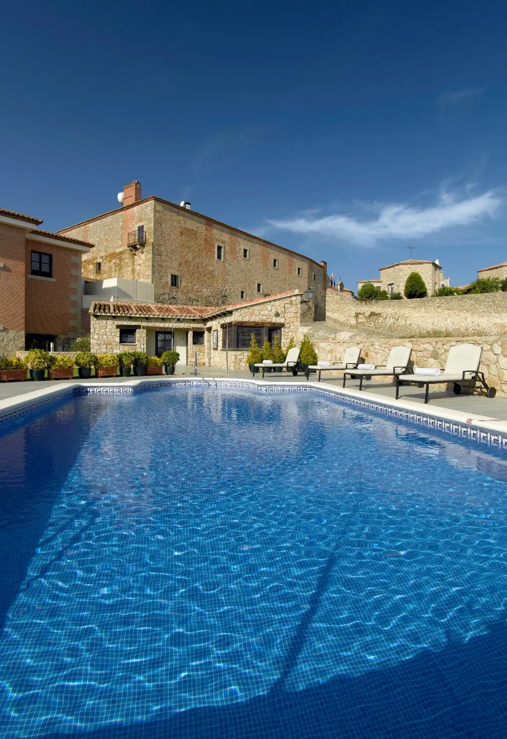 Pool, Parador de Trujillo, Madrid