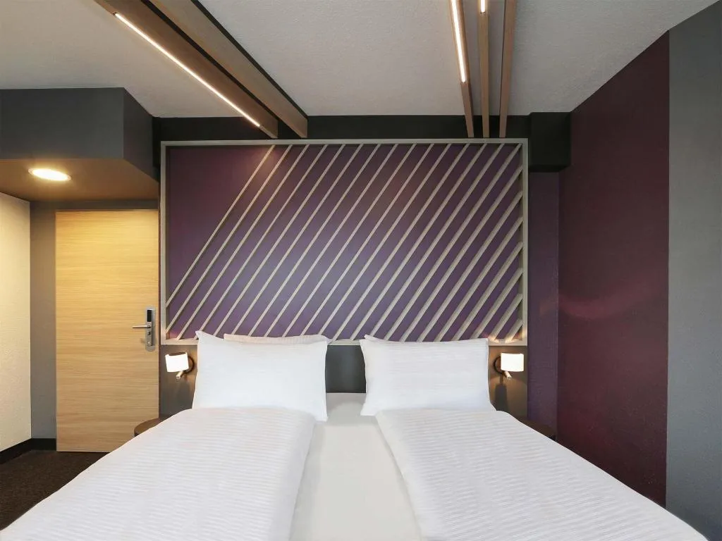DOUBLE PREMIUM Room, B&B HOTEL Berlin City West, Berlin