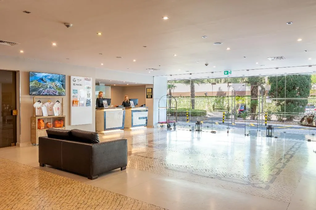 Lobby, Vila Gale Cascais, Lisbon