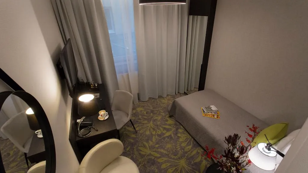 SINGLE STANDARD Room, Atrium, Krakow
