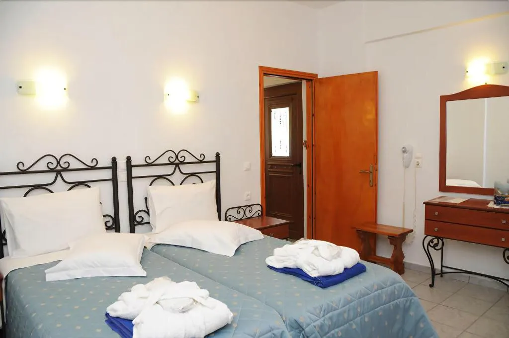 Room, Skiathos Island Suites, Skiathos
