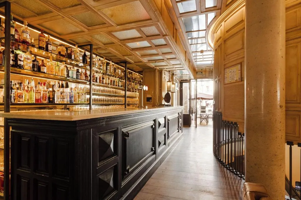 Bar, Do: Placa Reial, Barcelona