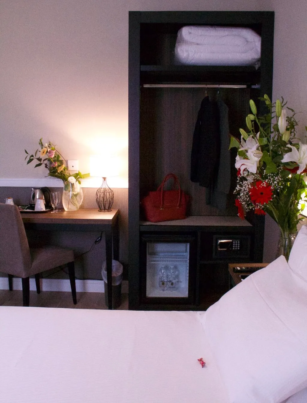 Double or Twin STANDARD Room, Fragrance St Peter Hotel, Rome