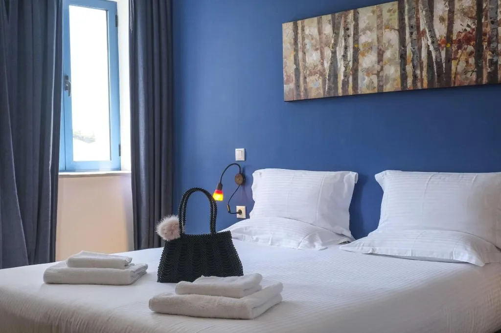 Room, Lotus Inn, Athens