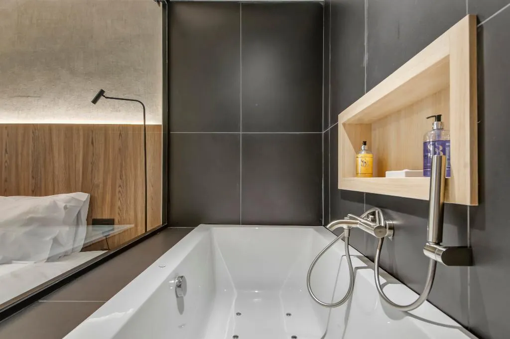 TRIPLE PREMIUM SUPERIOR Room, Noru Hotel, Malta