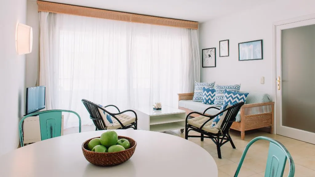APARTMENT CAPACITY 1 Room, Lemar Apartments, Majorca