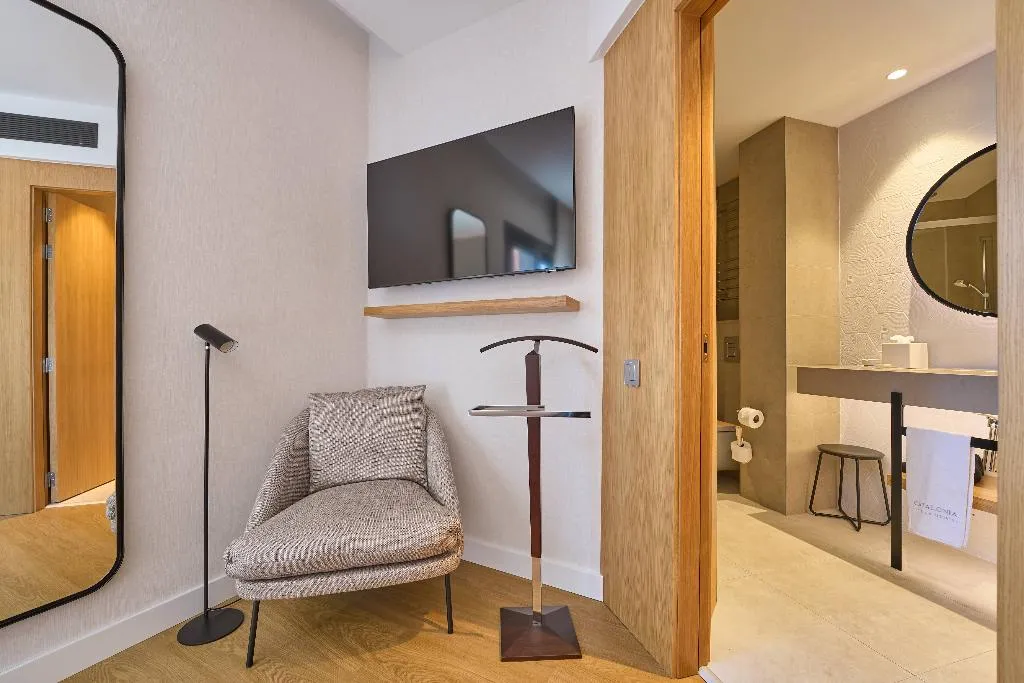 Double or Twin DELUXE WITH TERRACE Room, Catalonia Eixample 1864, Barcelona