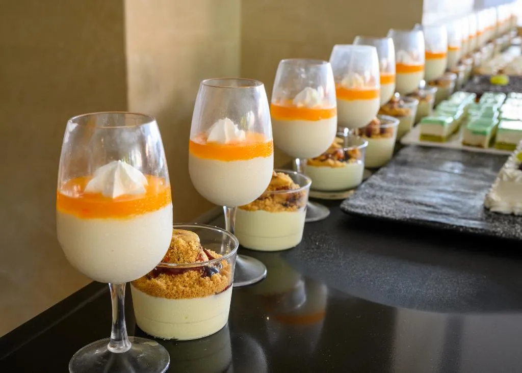 Restaurant, Malia Bay Beach Hotel & Bungalows, Crete