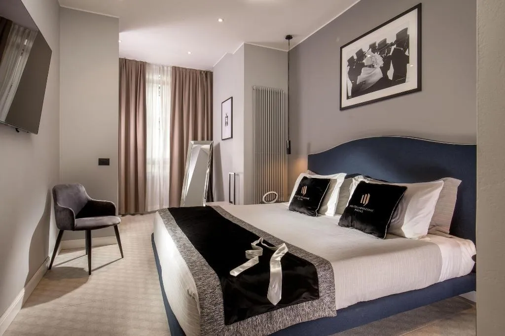Room, Montenapoleone Suites, Milan