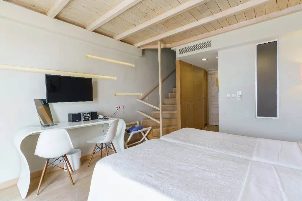 FAMILY ROOM DUPLEX Room, Aegean Pearl Hotel, Crete