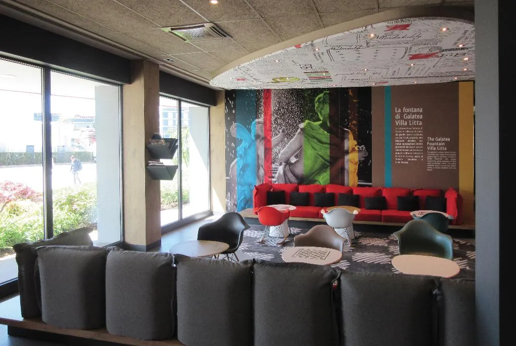 Lobby, ibis Milano Fiera, Milan