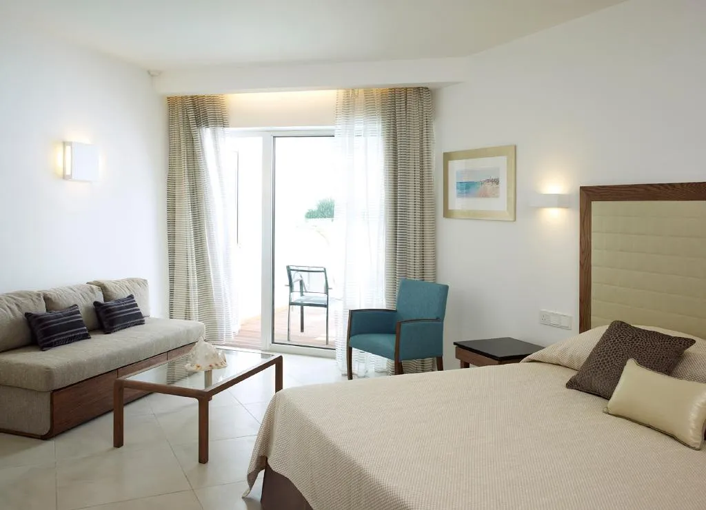 Double or Twin SIDE SEA VIEW Room, Sunrise Pearl Hotel & Spa, Cyprus